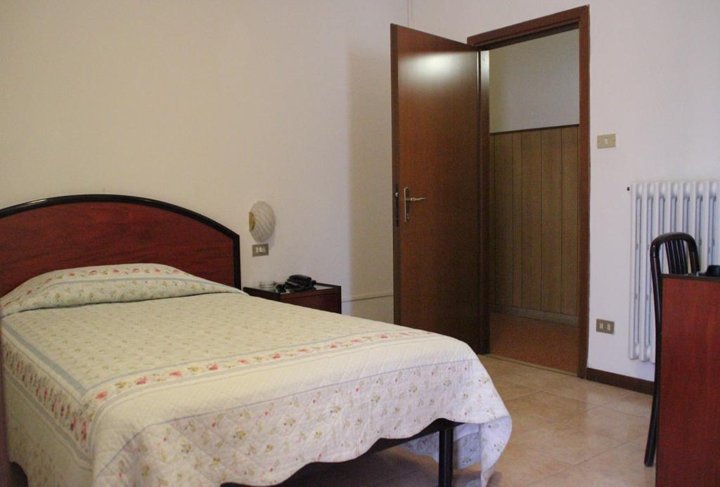 Nuovo Hotel San Martino Casalecchio Di Reno Kamer foto